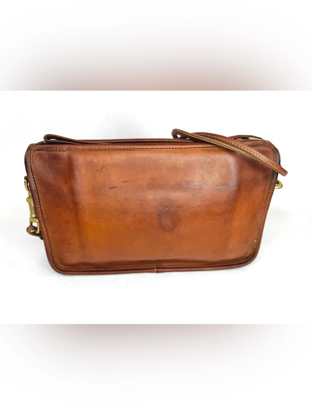 Vintage Coach Basic Bag 9455 British Tan Leather Shoulder Bag Made in USA